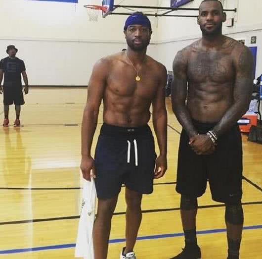 在发掘青年 在发掘青年